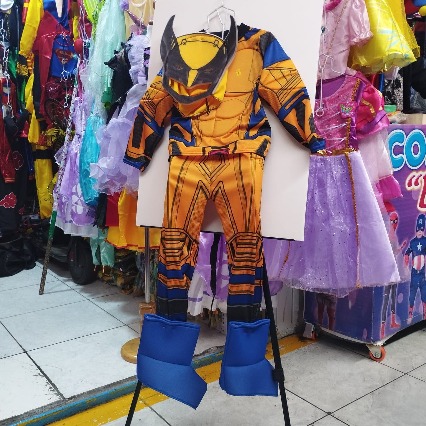 Disfraz Wolverine Sublimado con Músculos